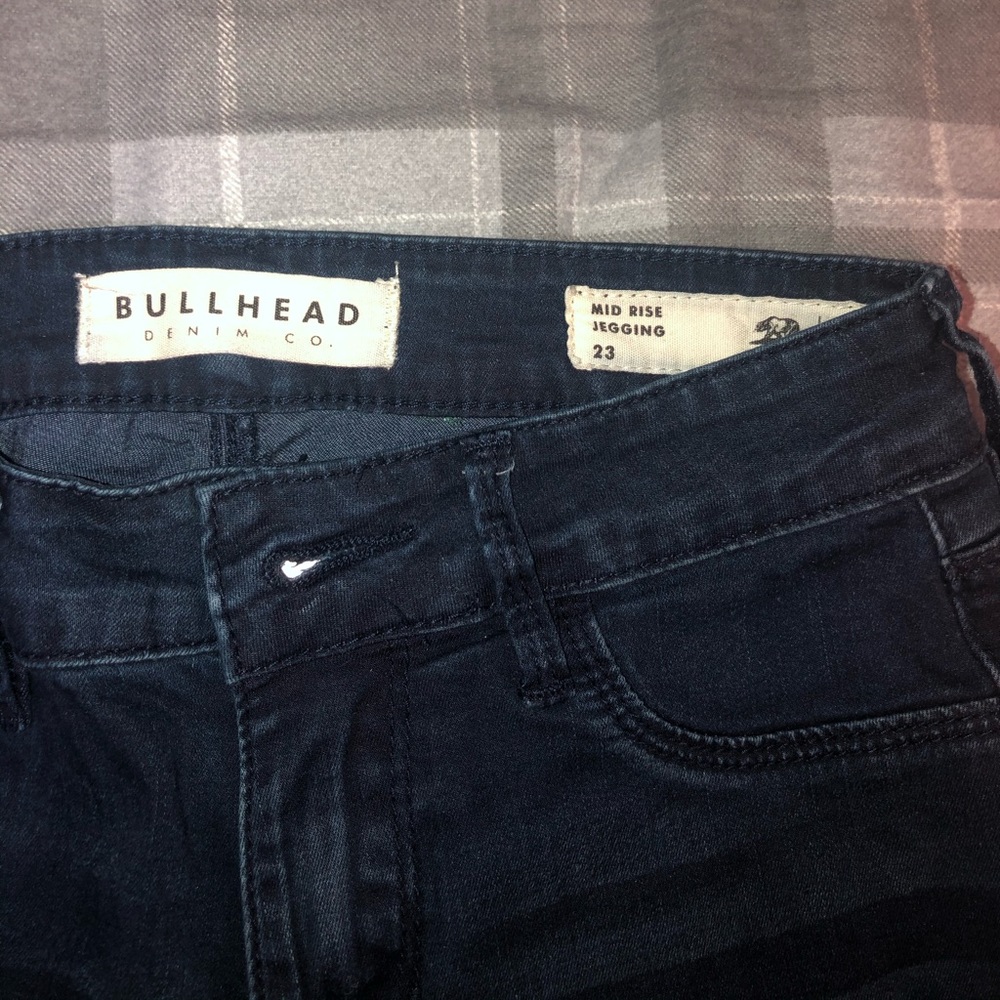 Mid Rise Jeggings - Picture 3 of 3